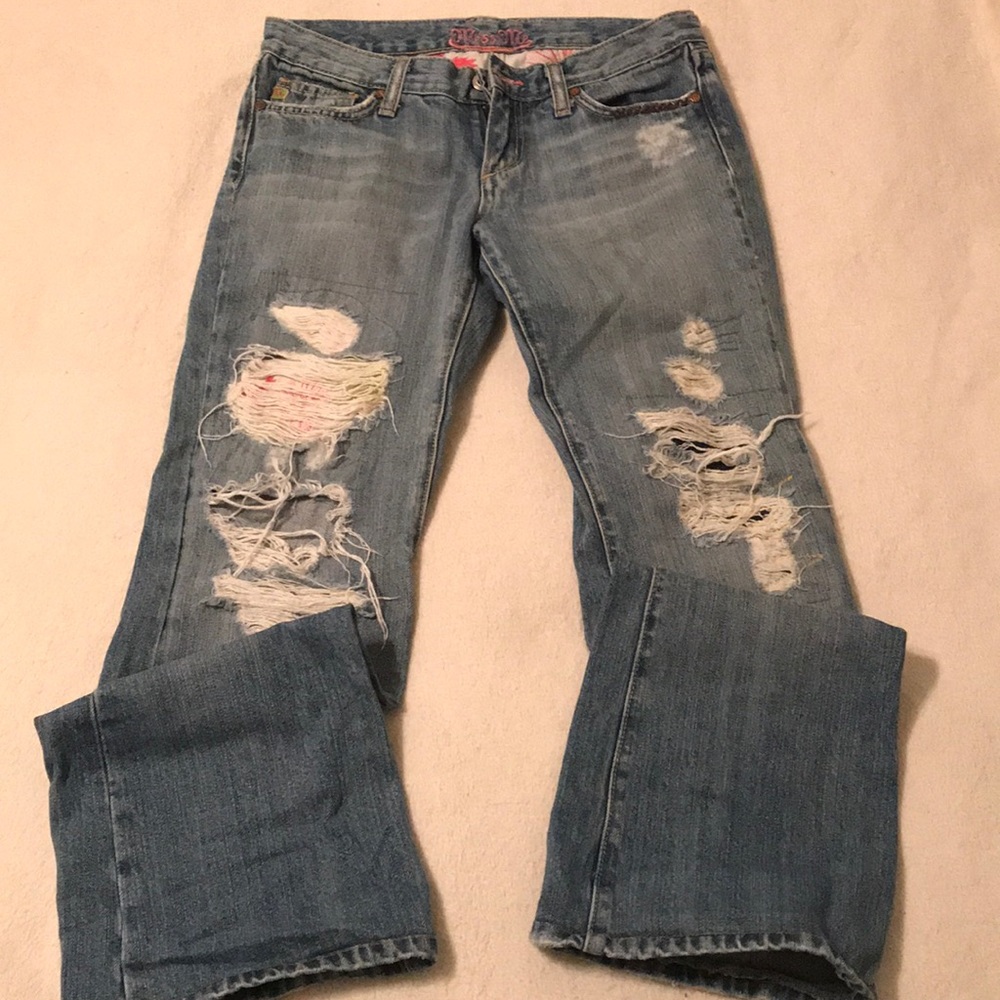 Miss Me ripped jeans with embroidered details - 27